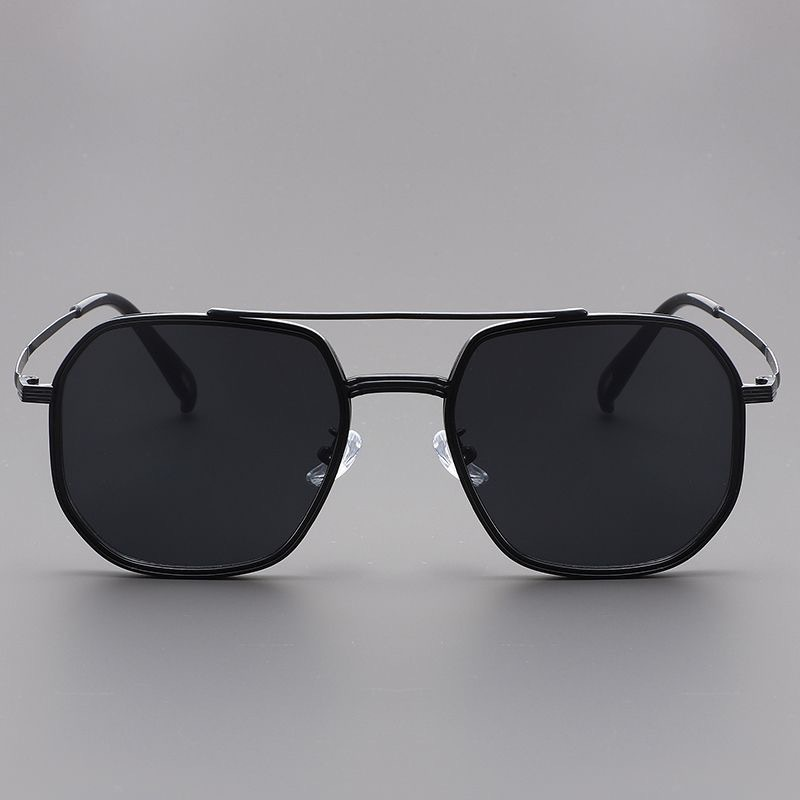 Tyga Polarized Navigator Sunglasses