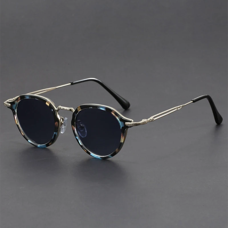 Helios Retro Sunglasses